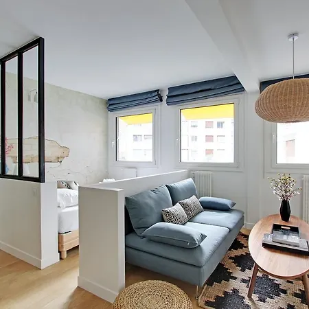 Pick A Flat's In Eiffel Tower- Boulevard De Grenelle